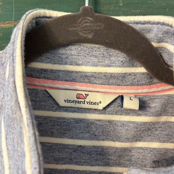 Vineyard vines shep shirt - Picture 3 of 3